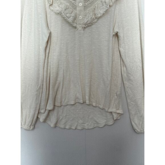 Gimmicks by BKE Lace Henley Top Small Cream Long Sleeve Boho Peasant Style - Picture 3 of 10
